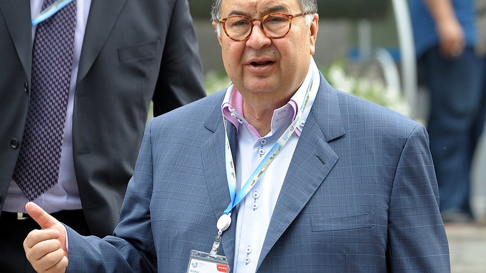 Генеральный директор &quot;Газпроминвестхолдинга&quot; Алишер Усманов на Петербургском международном экономическом форуме 2013