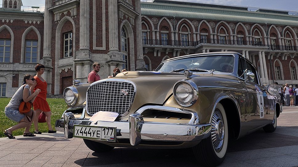 Studebaker Blackhawk