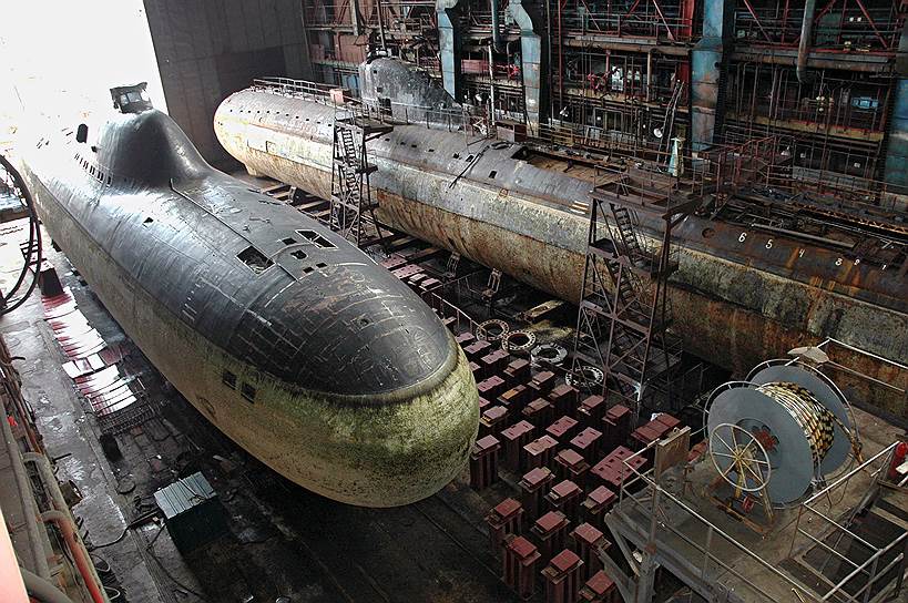 1958 год. Начались ходовые испытания первой советской атомной подводной лодки К-3 «Ленинский комсомол»