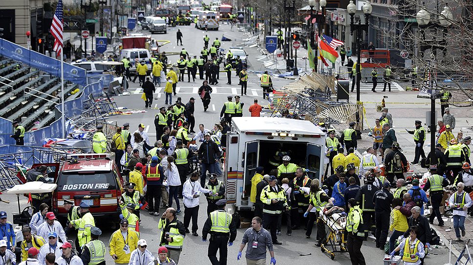 Два взрыва с интервалом в 12 секунд прогремели во время Бостонского марафона 15 апреля 2013 года. В результате погибли три человека и пострадали более 280 