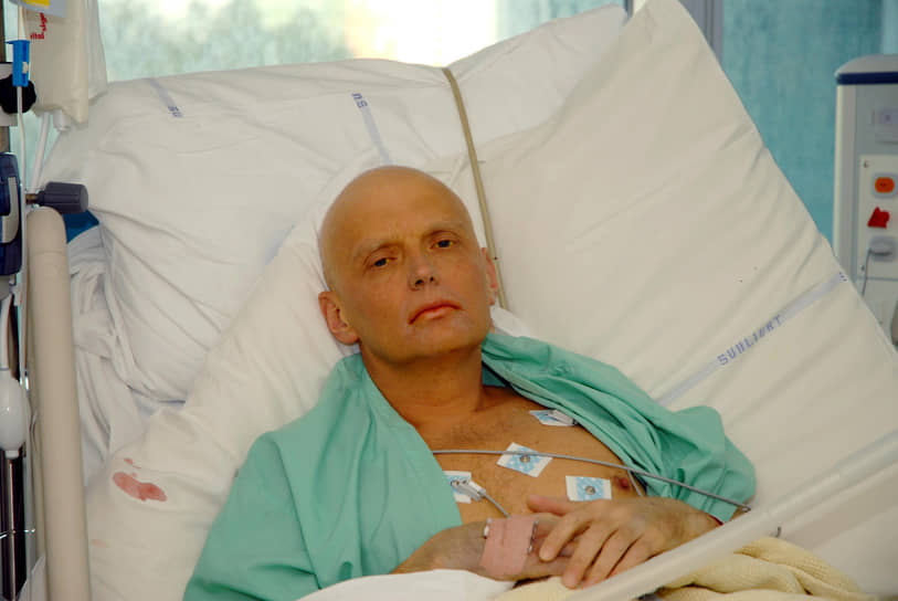 Первые сообщения о тяжелой болезни 43-летнего Александра Литвиненко в британских СМИ появились в середине ноября 2006 года. Фото больного экс-сотрудника ФСБ были опубликованы во всех газетах и таблоидах 