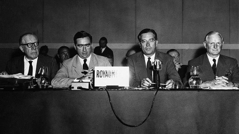 1955 год. В Париже началась первая Конференция парламентариев стран-членов НАТО