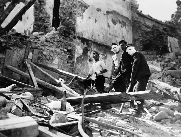 1930 год. На юге Италии произошло землетрясение магнитудой 6,5 баллов, погибли 1,4 тыс. человек