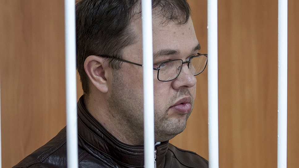 Задержанный по подозрению в получении взятки мэр города Илья Потапов