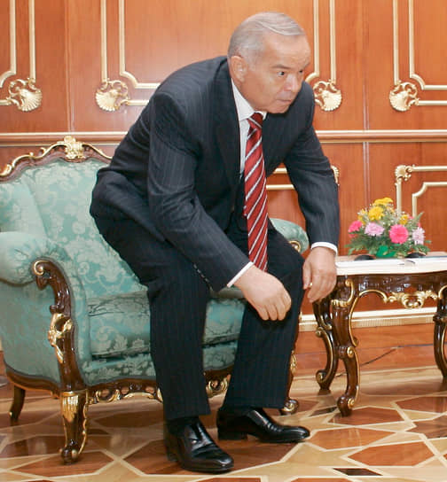 16 февраля 1999 года совершено покушение на президента Узбекистана Ислама Каримова. У здания Кабинета министров, где должно было состояться заседание с участием Каримова, прогремело шесть взрывов. Каримов не пострадал