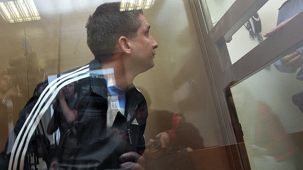 1 сентября 2009 года Следственный комитет при прокуратуре предъявил Денису Евсюкову обвинение в убийстве, покушении на убийство, посягательстве на жизнь сотрудника правоохранительного органа и незаконном обороте оружия. 19 февраля 2010 года Мосгорсуд приговорил Евсюкова к пожизненному заключению в колонии строгого режима
