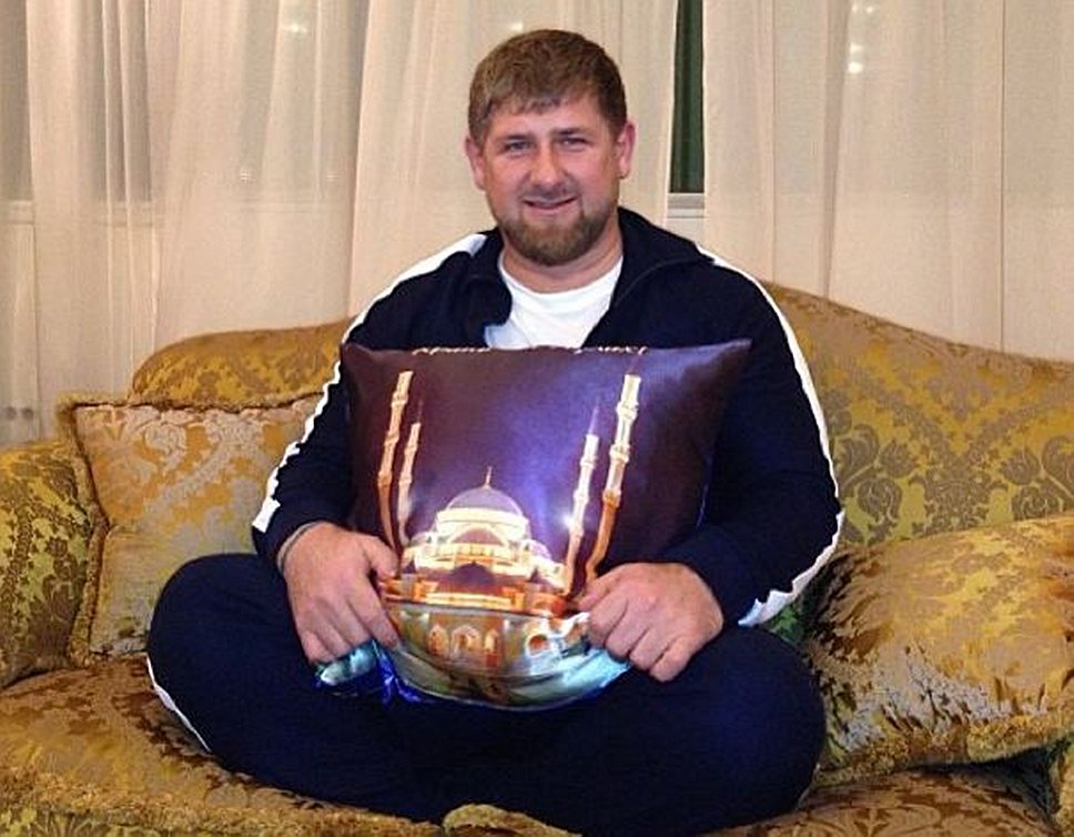 30 августа. Глава Чечни Рамзан Кадыров снял с конкурса «Россия 10» мечеть «Сердце Чечни»