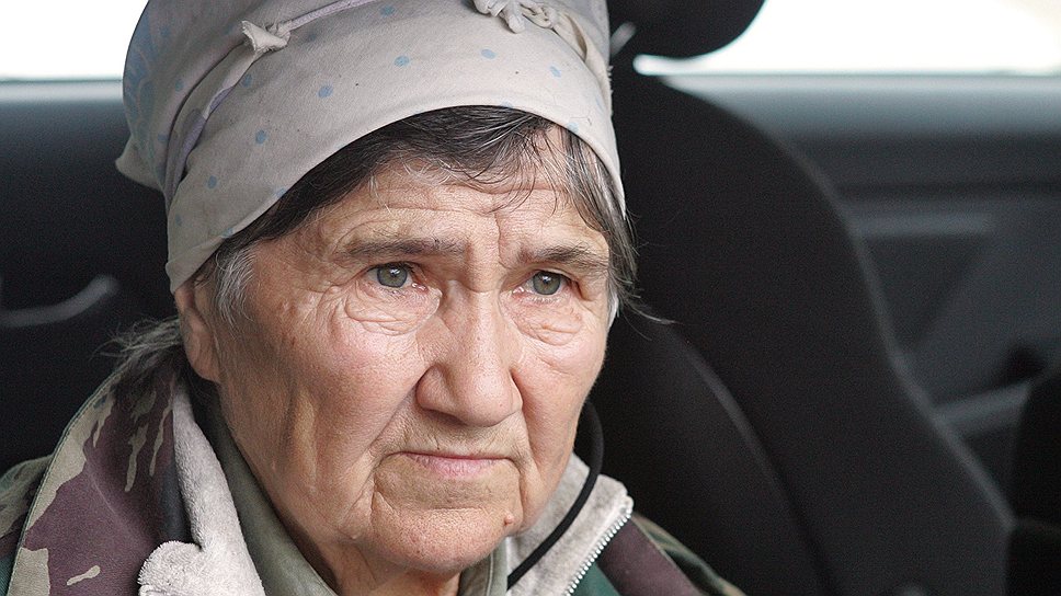 Пенсионерка Нина Козлова, у которой затопило дом, не может добиться помощи от администрации из-за отсутствия прописки