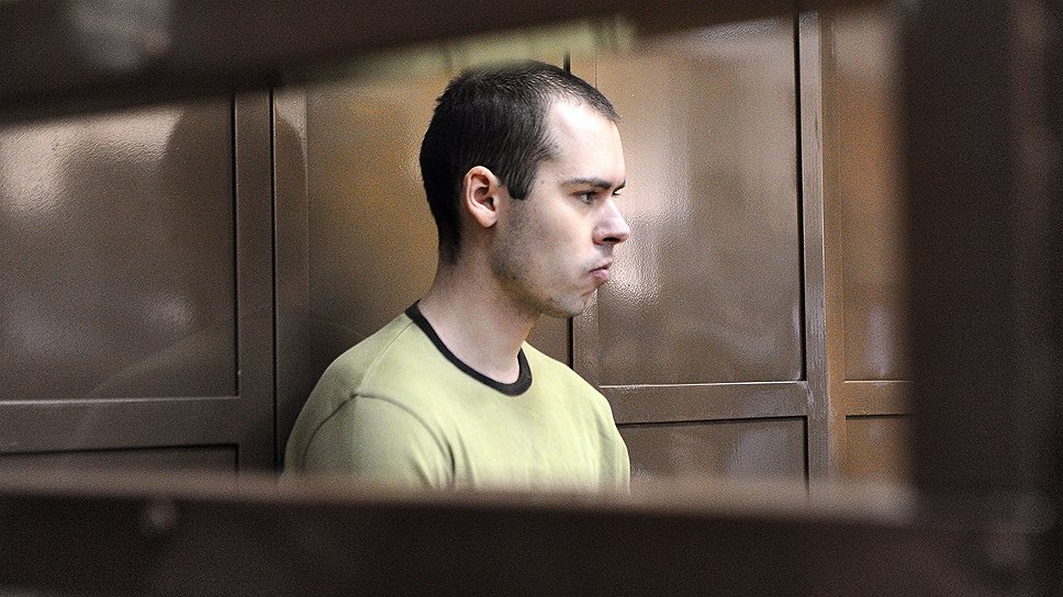 Дмитрий Виноградов в суде попросил прощения у родственников убитых им людей