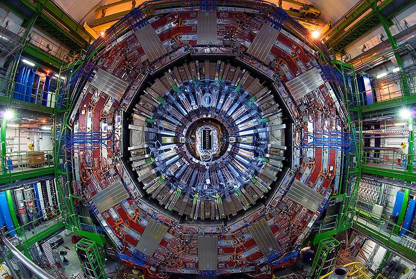 2008 год. В ЦЕРНе произошел пробный запуск всех участков БАК