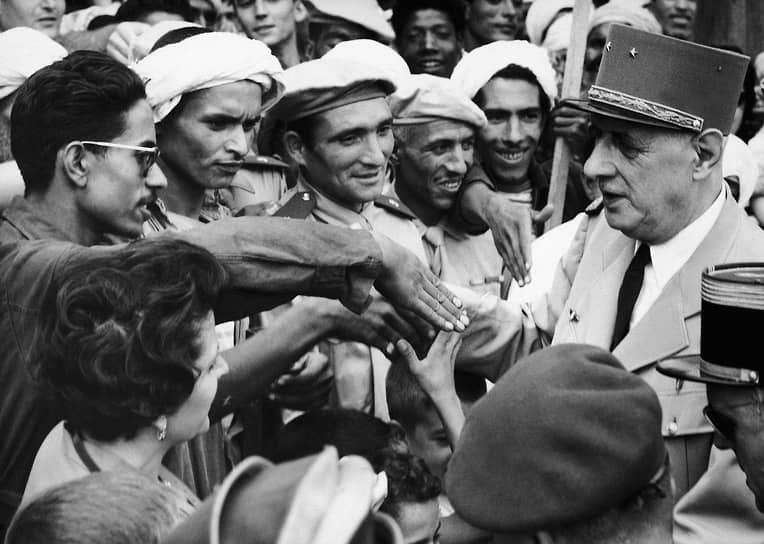 1959 год. Президент Франции Шарль де Голль предложил населению Алжира провести референдум о независимости от Франции