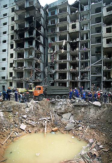 1999 год. Взрыв жилого дома в Волгодонске Ростовской области. В результате теракта погибли 19 человек, более 200 были ранены