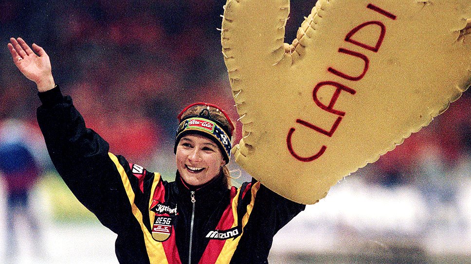 Стайер Клаудия Пехштайн завоевала пять золотых олимпийских наград и любовь немецких мужчин. Она неоднократно снималась для различных глянцевых журналов — правда, от съемок в Playboy Пехштайн отказалась