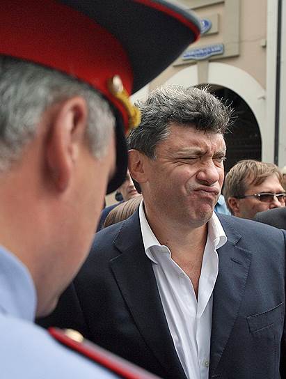 Борис Немцов о возможном импичменте Ельцина, май 1999 года: «Провалилась попытка превратить Ельцина в Клинтона, а Зюганова — в Монику Левински»