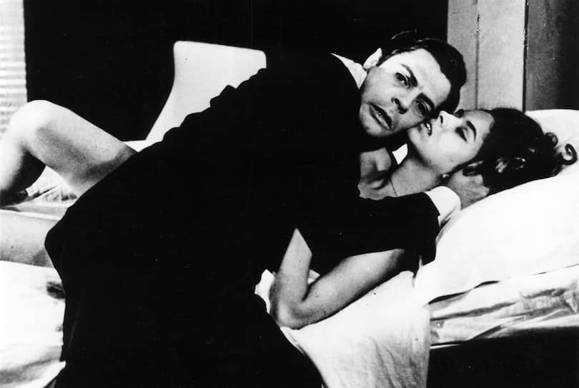 «Я никогда не считал женщин — я их только любил!»&lt;br>
В 1950 году Марчелло Мастроянни женился на итальянской актрисе Флоре Карабелле, в браке с которой актер прожил много лет, несмотря на многочисленные романы
&lt;br>На фото: кадр из фильма «Ночь»