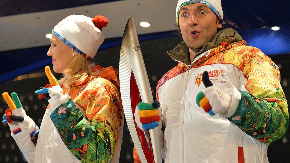 Пресс-атташе BOSCO Sport Юлия Бордовских и  телеведущий Андрей Малахов 