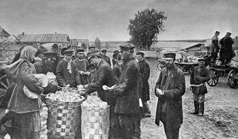 1931 год. В СССР принято решение о полной ликвидации частной торговли