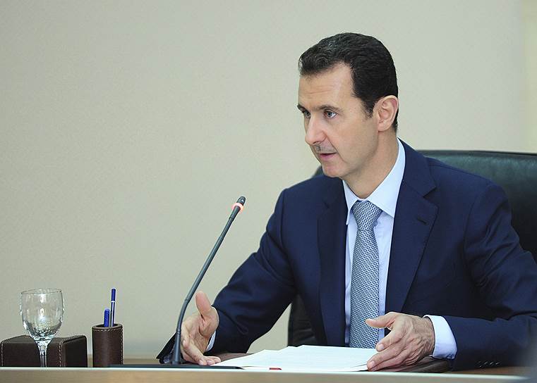 27 августа 2014 года президент Сирии Башар Асад подписал указ о формировании нового правительства. Возглавить его было поручено и.о. премьера, экс-министру здравоохранения Ваилему аль-Хальки
