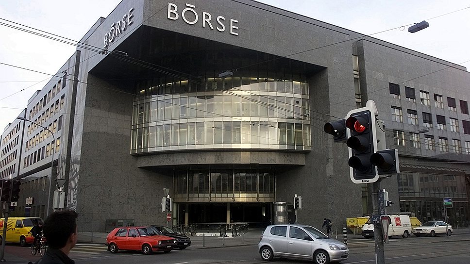 Швейцарская биржа в Цюрихе — одна из крупнейших европейских торговых площадок, образованная в результате слияния фондовых бирж Женевы, Базеля и Цюриха в 1995 году
