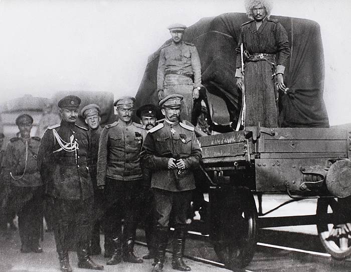 1917 год. Побег генералов Корнилова, Деникина и Лукомского на Дон из Быховской тюрьмы, что положило начало формированию Белого движения на Дону