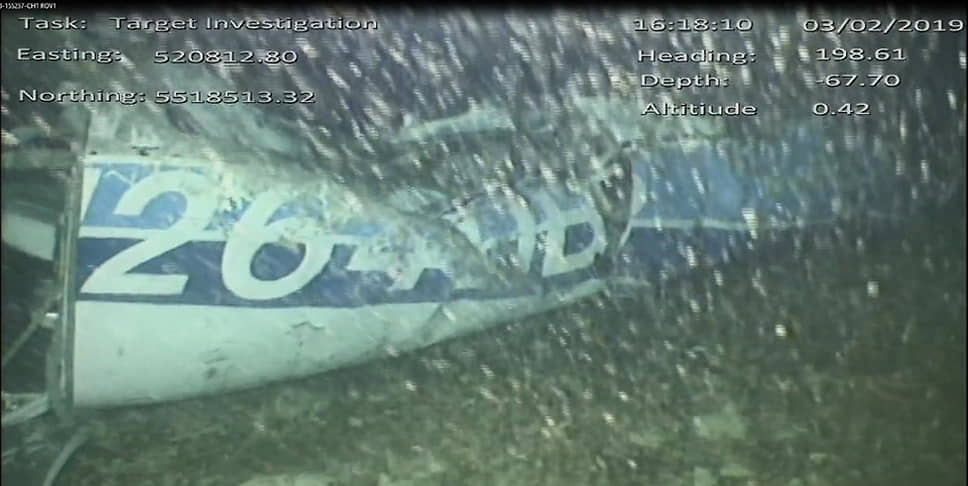 2019 год. В 13 км от острова Олдерни потерпел крушение самолет Piper PA-46 Malibu. На его борту находился аргентинский футболист, нападающий команды «Кардифф Сити» Эмилиано Сала
