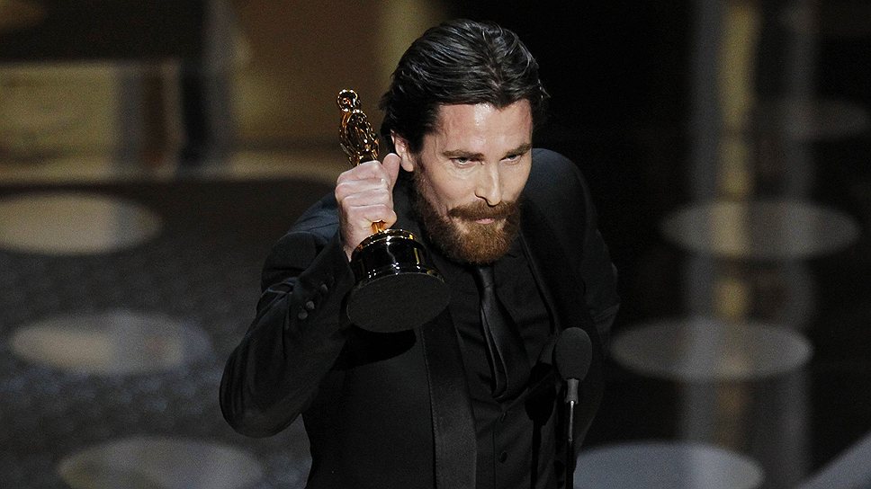 «Я хочу вырасти как актер, а не сделаться непременно большой звездой»&lt;br> Кристиан Бейл — обладатель премий «Золотой глобус» и «Оскар» в номинации «Лучшая мужская роль второго плана» за фильм «Боец» (2010). В 2014 году актер был снова номинирован на обе премии за роль в криминальной трагикомедии «Афера по-американски»