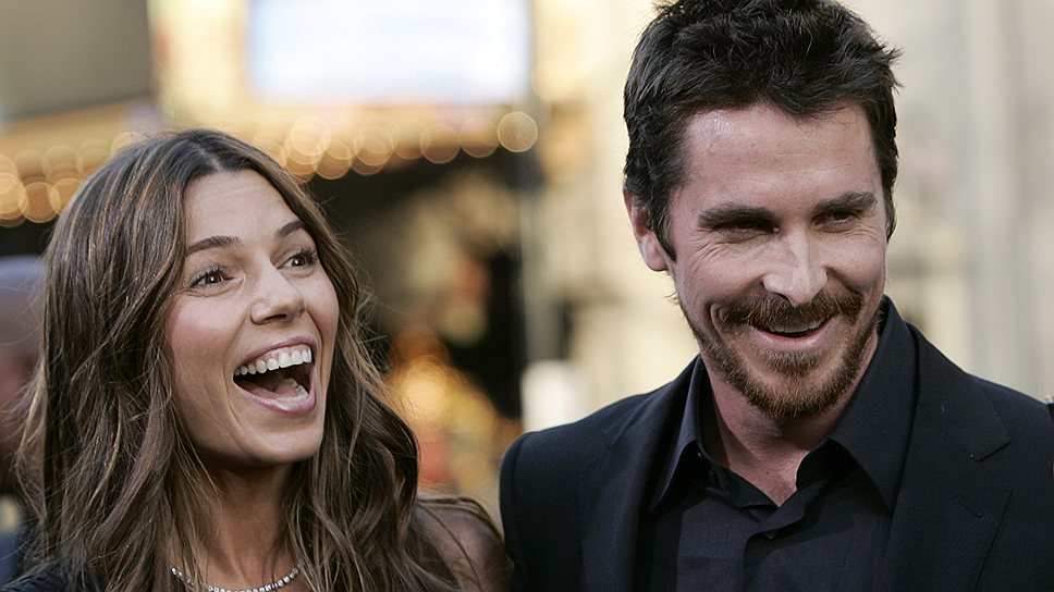 «Американские и европейские девушки, кажется, находят очаровательной мою английскую неловкость и слюнтяйство. И пока это срабатывает, я счастлив»&lt;br> С будущей женой Сандрой Блажич Кристиана Бейла познакомила актриса Вайнона Райдер. В 2000 году пара поженилась, в 2005 году у них родилась дочь Эммелин, а в 2014 году — сын Джозеф