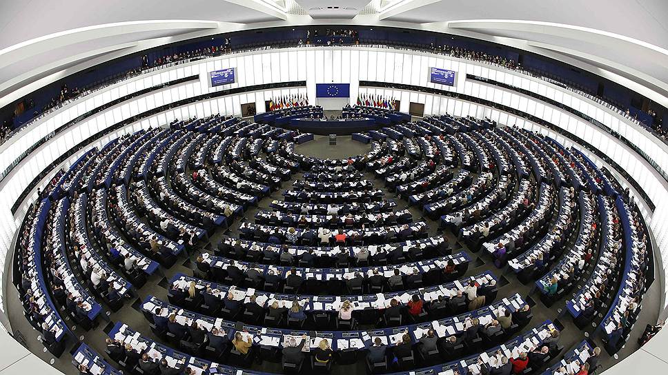 Как Европарламент рассматривал резолюции, касающиеся РФ