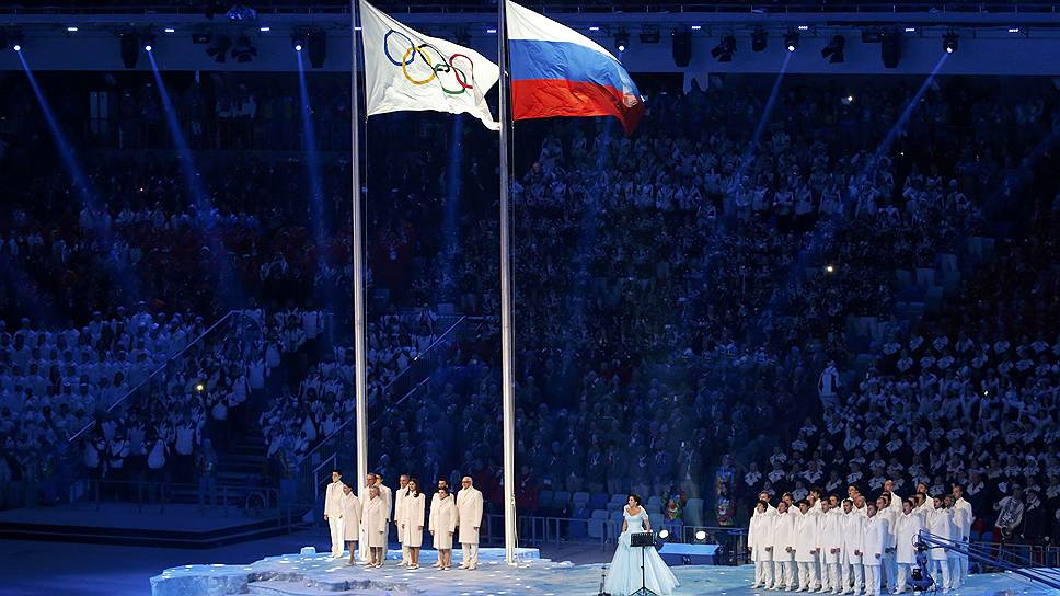 Олимпийский гимн исполнила оперная певица Анна Нетребко