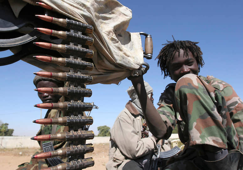 По данным ООН, больше всего детей-солдат в Сомали. Однако официальные лица опровергают эту информацию, утверждая, что исследований этого вопроса не проводилось. По данным ООН, число завербованных детей в этой стране достигает 2 тыс. человек. Большинство случаев использования приходится на группировку «Аш-Шабаб» (около 1,2 тыс. детей)