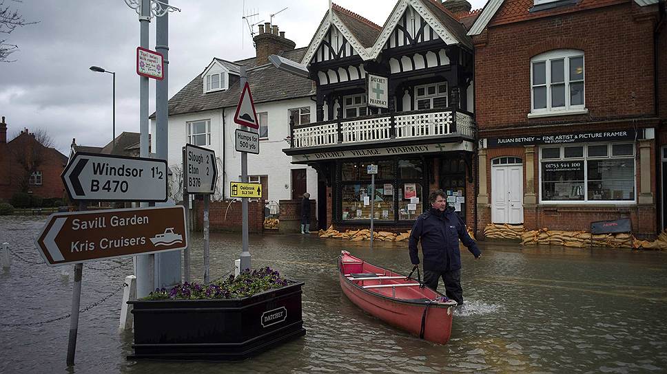 13 февраля. Наводнения на юго-востоке и юго-западе Великобритании
