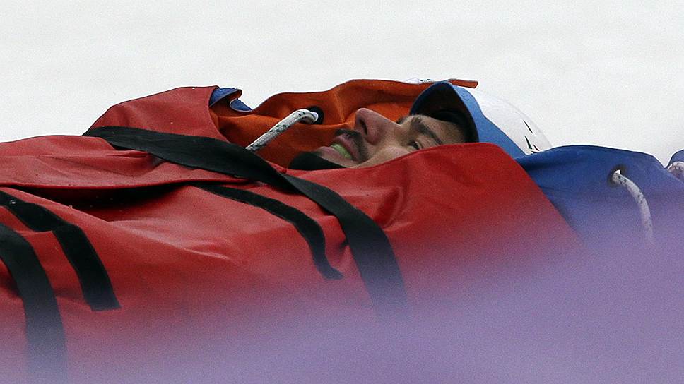Итальянец Омар Визинтин получил серьезные травмы во время полуфинального заезда в борд-кроссинге