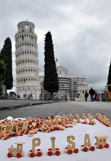 1964 год. Правительство Италии обратилось за помощью по спасению Пизанской башни от падения