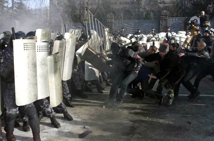 2001 год. Массовые протесты в Киеве в рамках акции «Украина без Кучмы»