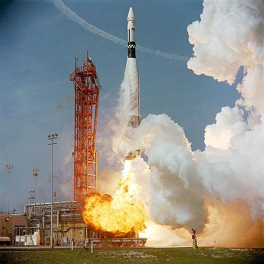 1966 год. Запуск пилотируемого космического корабля Gemini 8, который совершил первую в мире стыковку в ручном режиме