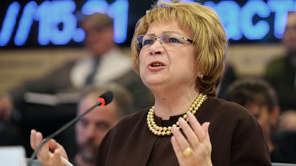 Заместитель председателя Госдумы Людмила Швецова (умерла 29 октября 2014 года)
