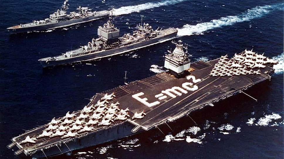 Введенный в эксплуатацию в 1961 году USS Enterprise (CVN-65) — первый авианосец с ядерной силовой установкой (более чем два ядерных реактора, восемь реакторов типа A2W). Первая операция — блокада Кубы во время Карибского кризиса. В 2000-х осуществлял поддержку в боях против талибов в Афганистане и иракской войне, охранял побережье Сомали от морских пиратов. Списан в 2012 году