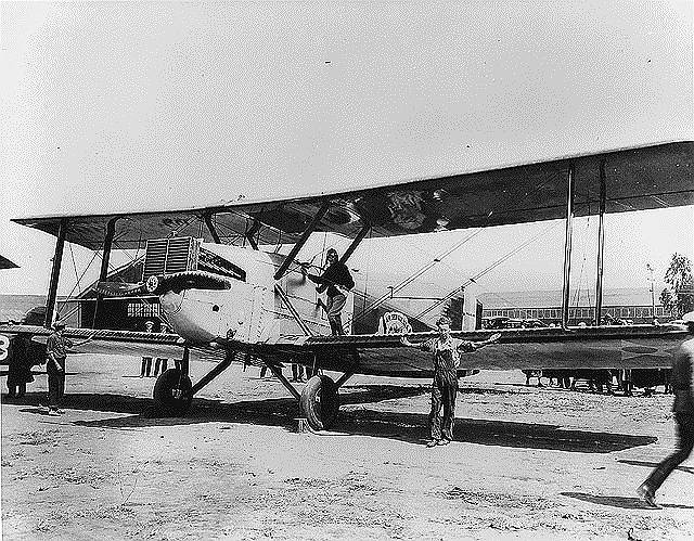 1924 год. Стартовал первый кругосветный перелет с посадками на двух американских самолетах Дуглас «Уорлд крузер»