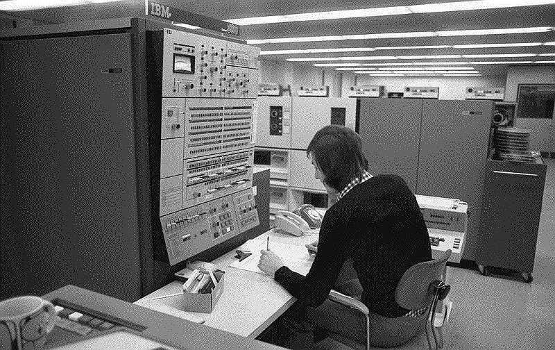 1964 год. IBM представила System/360
