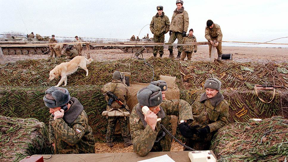 За время второй чеченской войны в боевых действиях приняли участие 80 тыс. военнослужащих, из них, согласно официальным данным, погибли 6 тыс. Им противостояли 22 тыс. боевиков, 20 тыс. из них были убиты