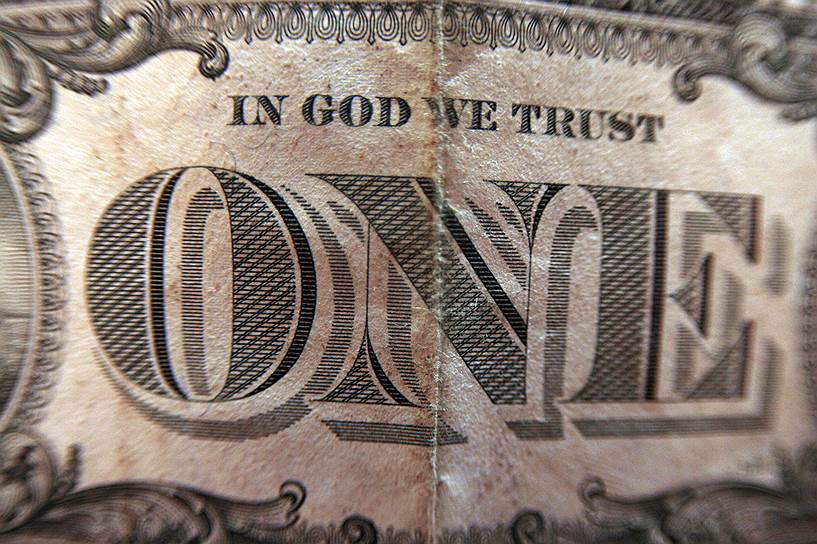 1864 год. Конгресс США принимает закон, в соответствии с которым на американской валюте впервые появляется надпись «In God We Trust» — сначала на бронзовых монетах достоинством 1 и 2 цента