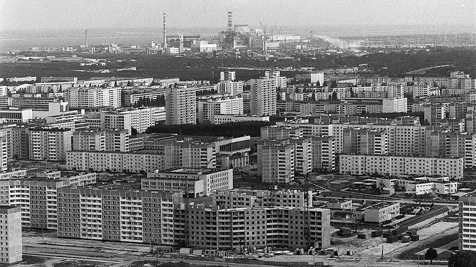 1986 год. В Припяти (Украина) началась эвакуация населения из-за чернобыльской аварии