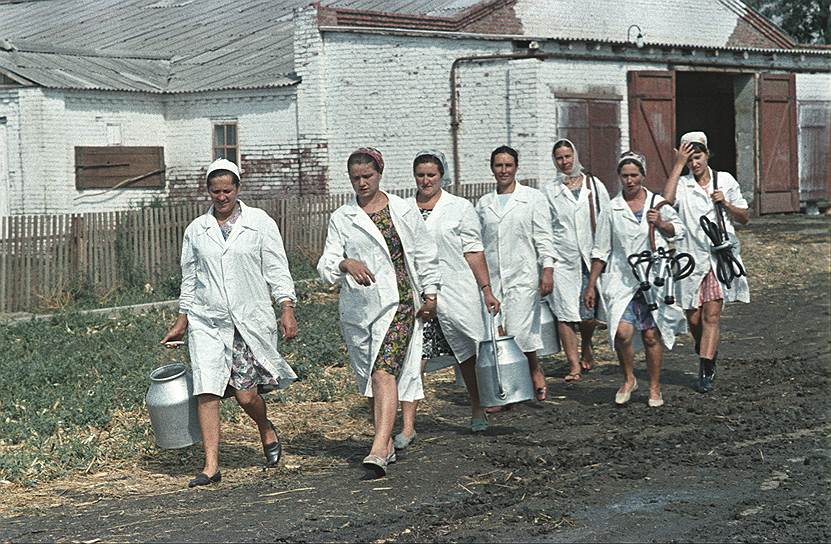 1957 год. Принято постановление о преобразовании колхозов в совхозы