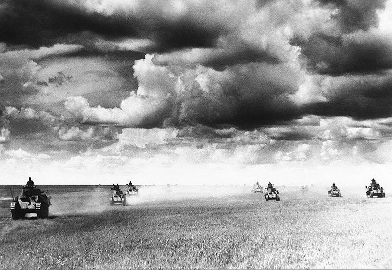 1939 год. Отряд японской кавалерии атаковал монгольскую пограничную заставу у реки Халхин-Гол. Это событие условно является началом полномасштабного вооруженного конфликта между Монголией с одной стороной и Японской империей и Маньчжоу-го с другой