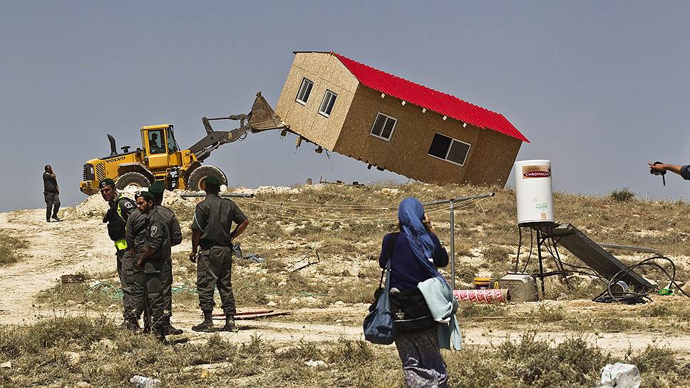 Снос временной постройки в поселении Маале-Ревахам на Западном берегу Иордана