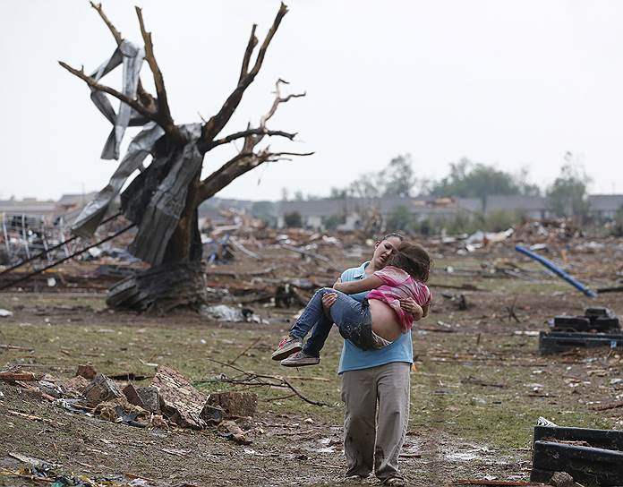 2013 год. В результате торнадо в Оклахоме (США) погибли 24 человека