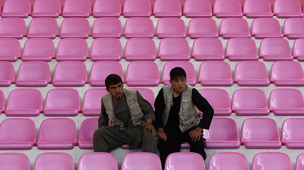 Зрители во время ежегодного отбора борцов для сборной Афганистана в Кабуле