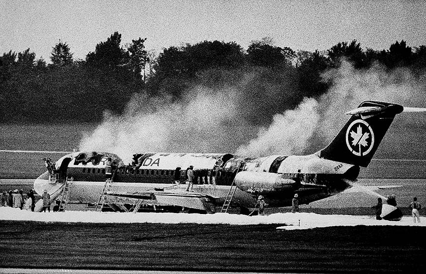 1982 год. В аэропорту Цинциннати после аварийной посадки сгорел DC-9 компании Air Canada, погибли 23 из 46 человек на борту