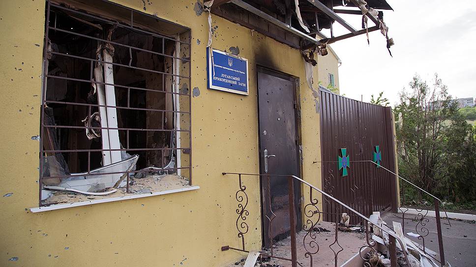 2 июня. Во время обстрела в Луганске погибла министр здравоохранения «Луганской народной республики»
