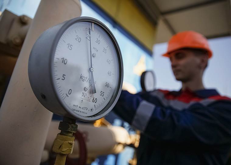 11 июня. «Газпром» продлил Украине срок предоплаты за газ до 16 июня